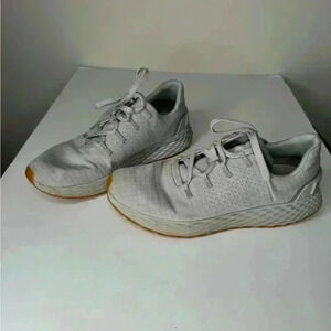 NOBULL Light Grey tennis shoes, size 9M.